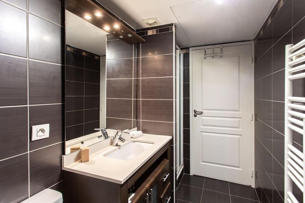 L18 Central Parking Terrace Ac 10Mins Walk To Beaches نيس المظهر الخارجي الصورة